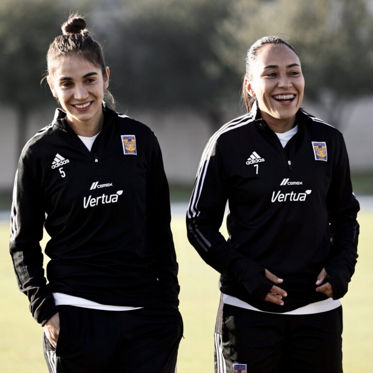 Liliana Mercado y Fer Elizondo